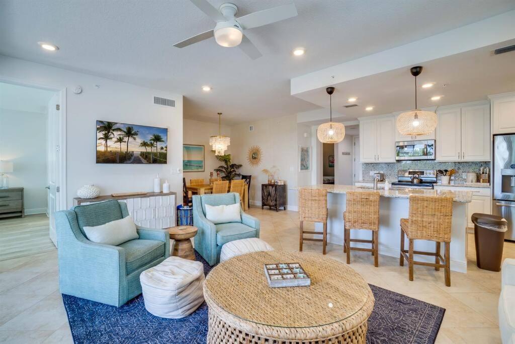 Apartament Swaying Palms By Coastal Chic Vacations Bradenton Zewnętrze zdjęcie